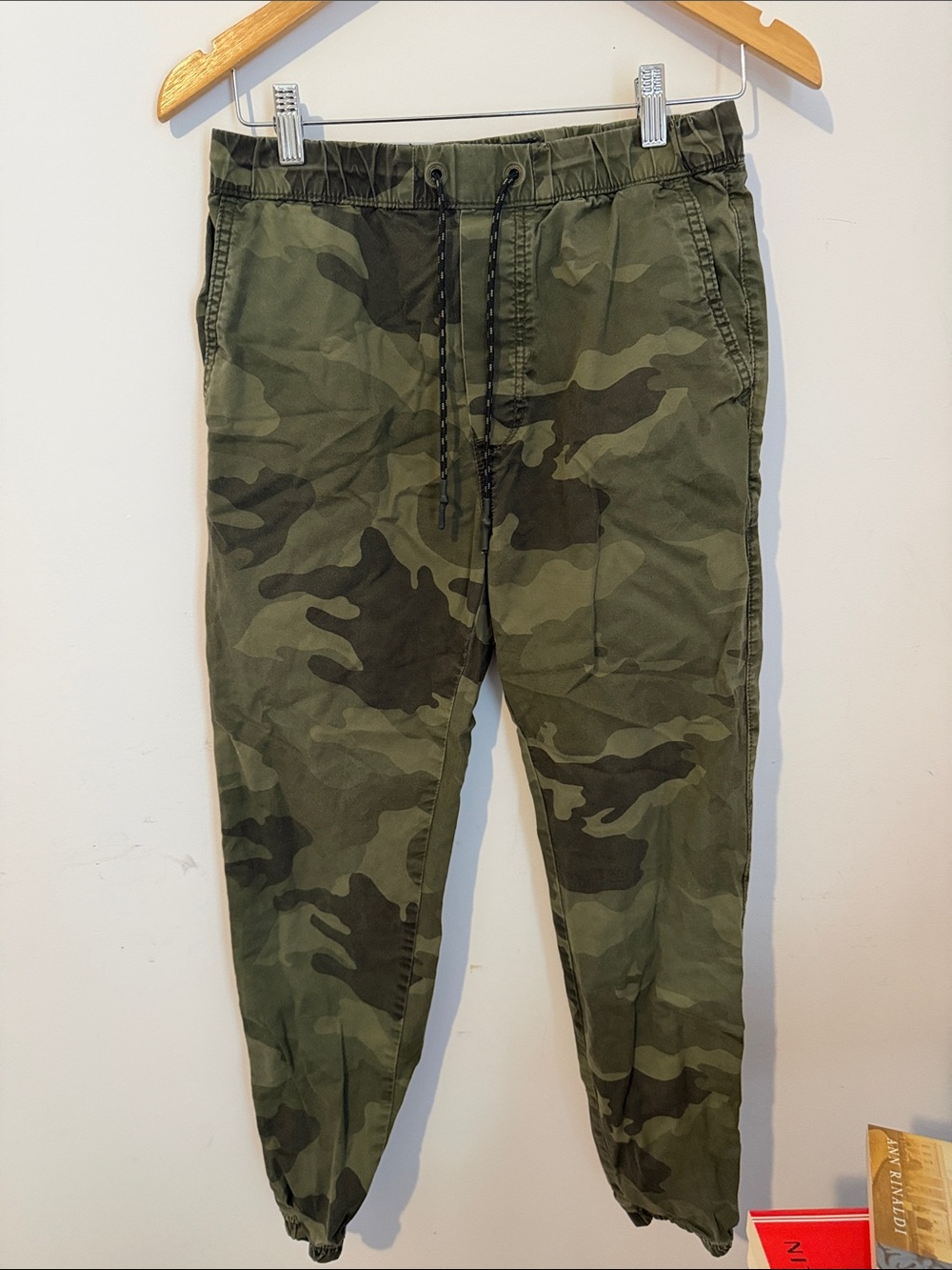 American Eagle Drawstring Joggers - Olive Camo